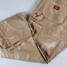 Load image into Gallery viewer, Dickies
