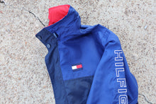 Load image into Gallery viewer, T. Hilfiger
