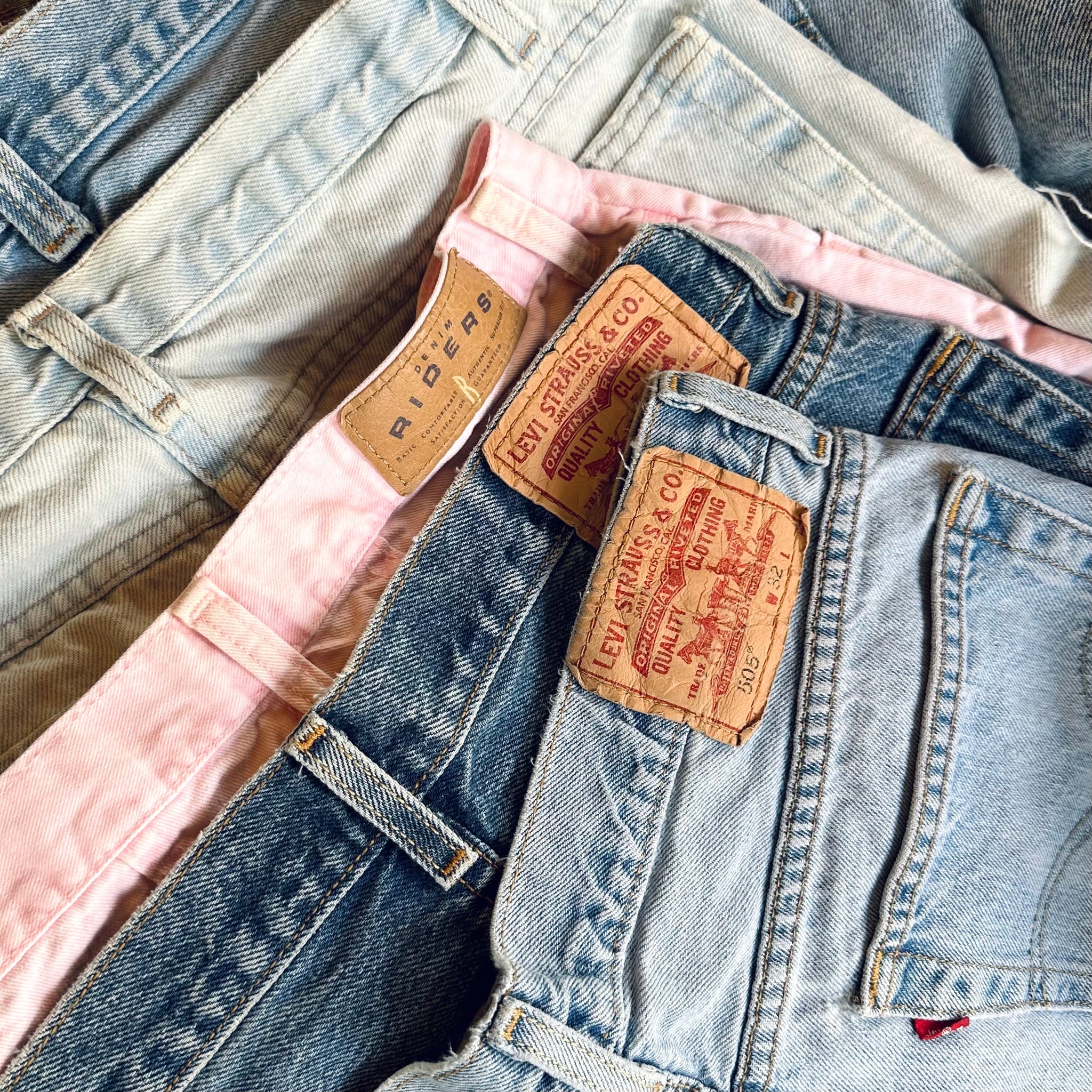 Local Vintage Shop – Gem+U Vintage